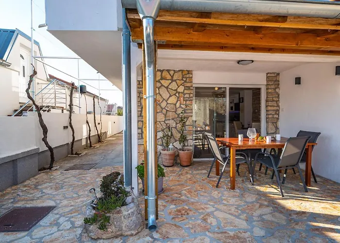 Maia Lena Apartmán *